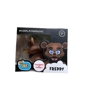 Five nights at Freddy’s Cosplaying Mini Tubbz Duck